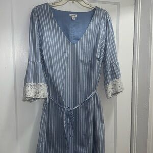 Blue and White Striped Westport Dress with Lace Detail on Sleeves Size 16